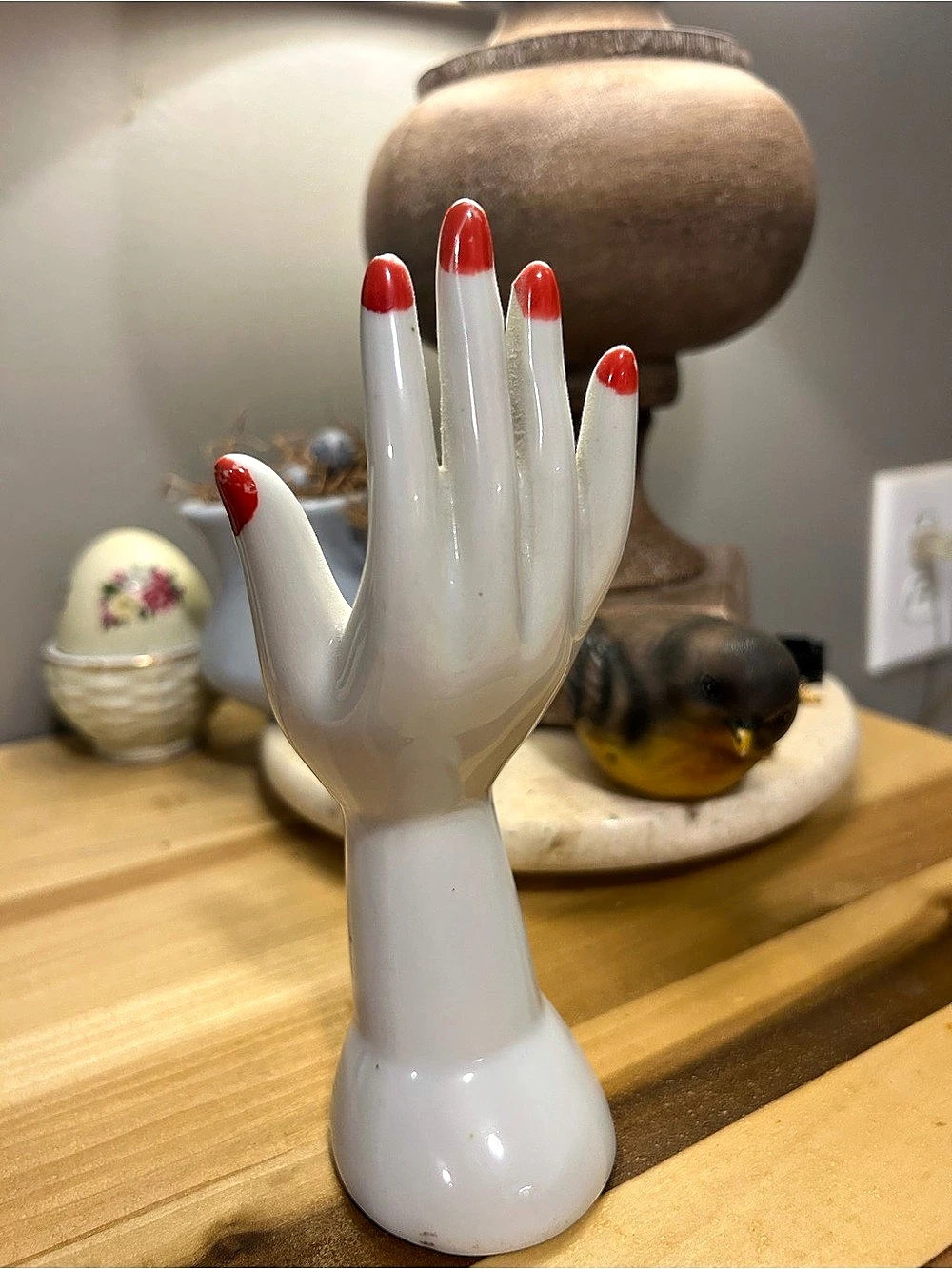 Vintage ceramic Hand w/red nails Ringholder/Vase